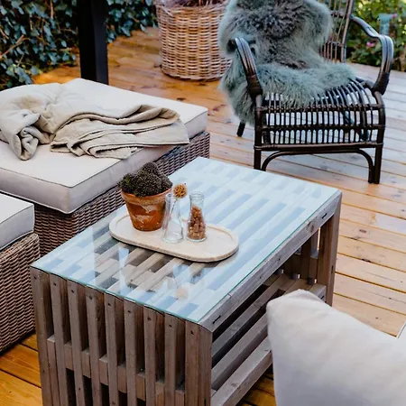 Between Toes At Hejlsminde * Hejls